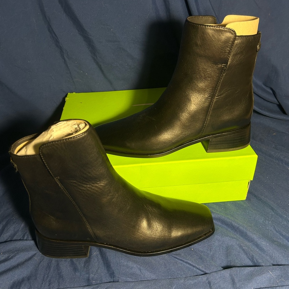 Sam Edelman- THATCHER, BLACK LEATHER, 9.5 women sw
